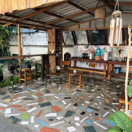 Plumeriahome Near Walking Street Chiang Mai Eksteriør billede
