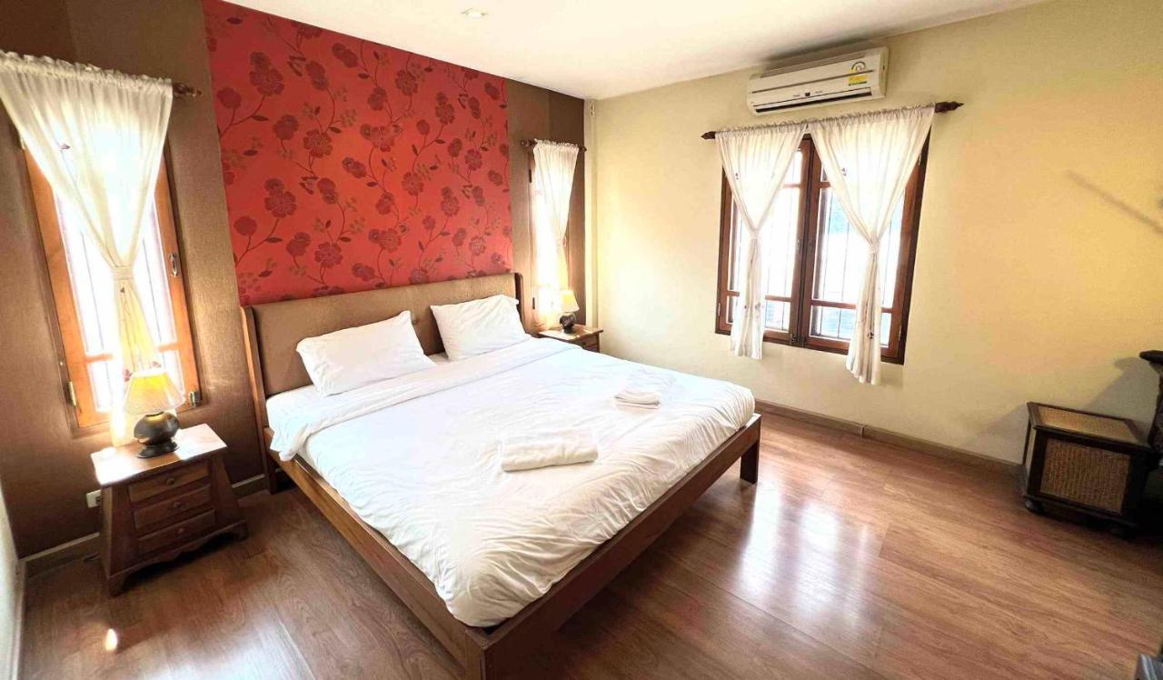 Plumeriahome Near Walking Street Chiang Mai Eksteriør billede