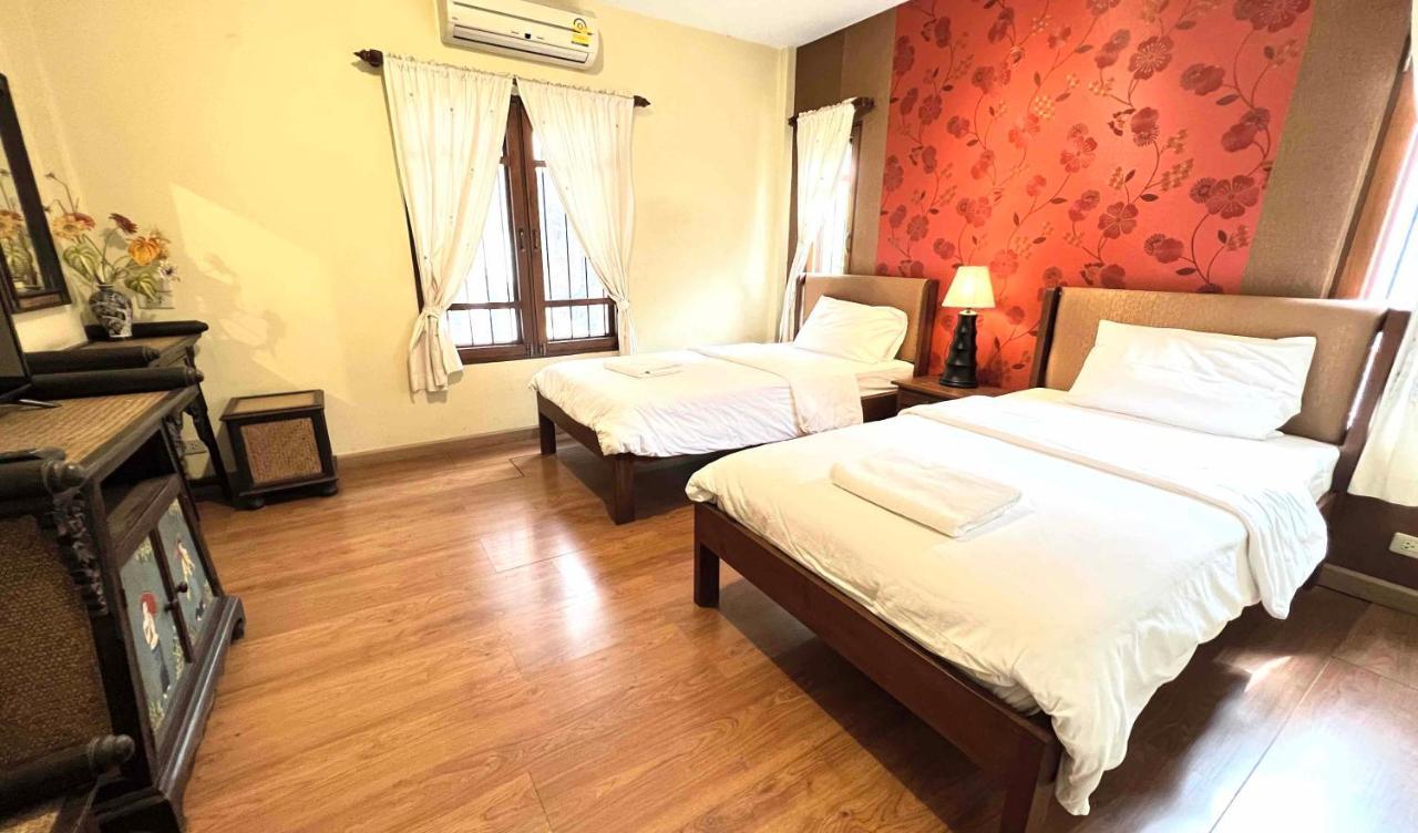 Plumeriahome Near Walking Street Chiang Mai Eksteriør billede