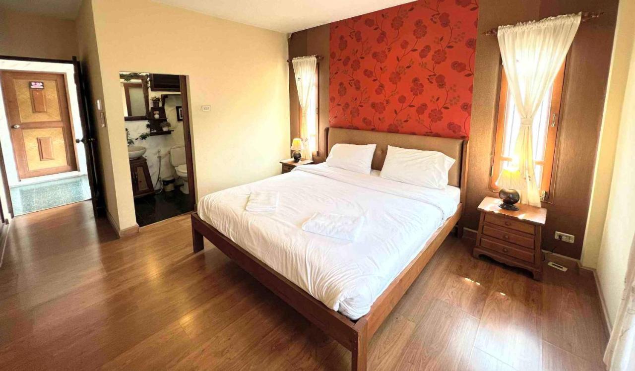 Plumeriahome Near Walking Street Chiang Mai Eksteriør billede