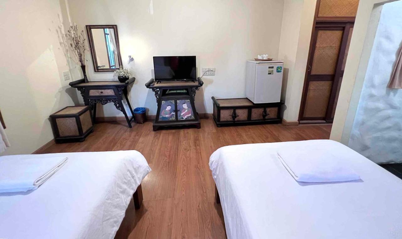Plumeriahome Near Walking Street Chiang Mai Eksteriør billede